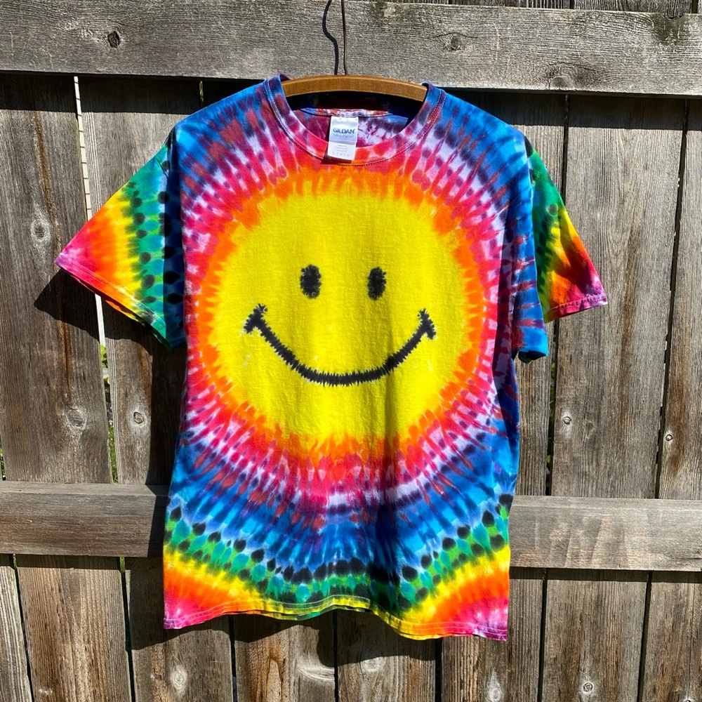 Custom Smiley Face Unisex Tie Dye T Shirt- Size Large
